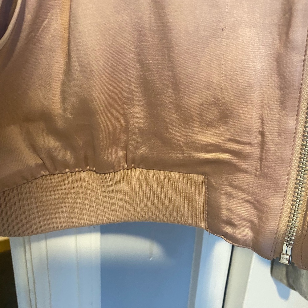 Bomber jacket - Picture 3 of 8